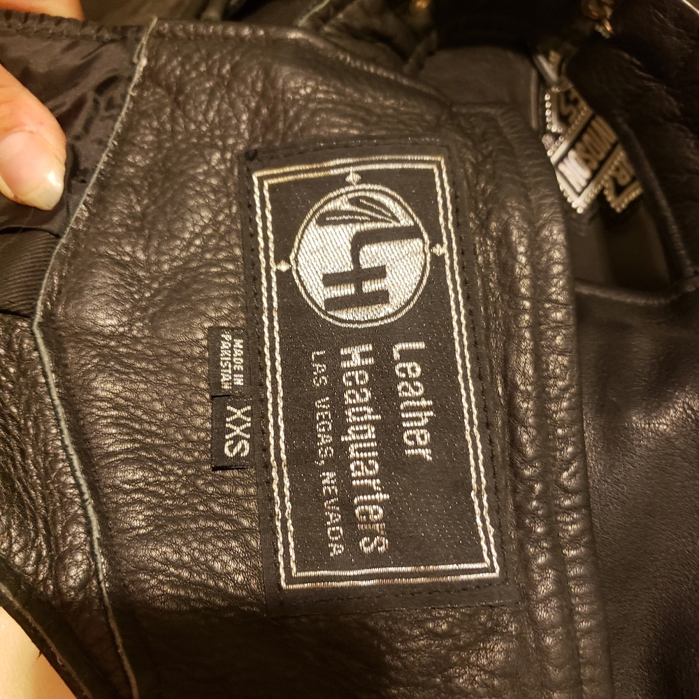 Leather jacket, chaps, and outfit - Picture 7 of 10